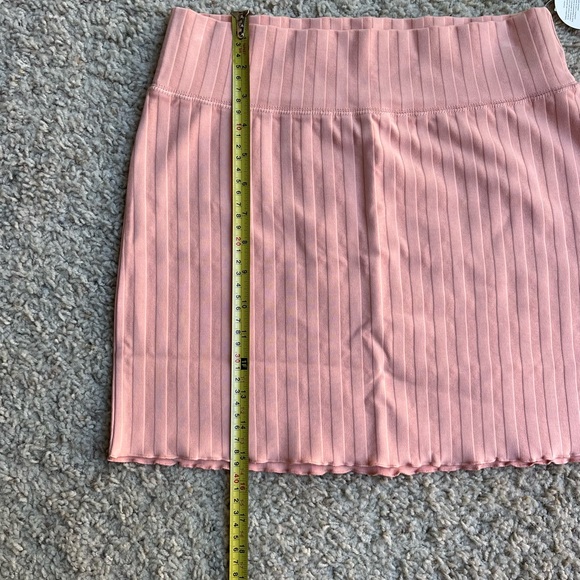 Two Brand New NWT Offline by Aerie Groove Ribbed Skirts Medium Tan Peach Pink - Picture 4 of 6